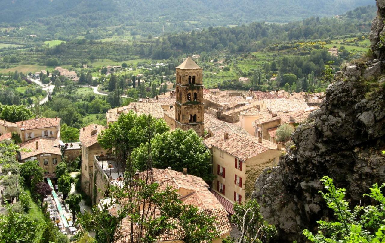 Appartement l’étoile Moustiers-Sainte-Marie Esterno foto